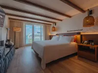 Renaissance Wind Creek Aruba Resort Hotels in Oranjestad