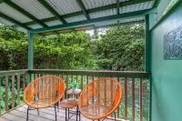 Hilo Hawaiian Beach Apartment