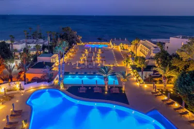 رويال أزور ثالاسا فنادق في 