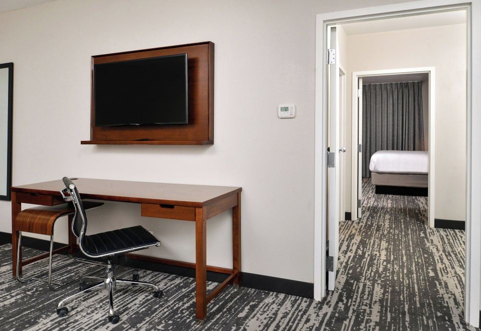 行政特大床套房