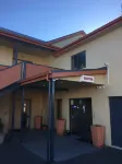 Waterfront Motel Hotele w: 