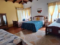 Hotel y Restaurante Hacienda Hotel a 