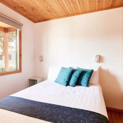 Two-Bedroom Cabin-Cedar