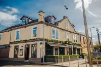 The Commercial Hotel Hotels in 