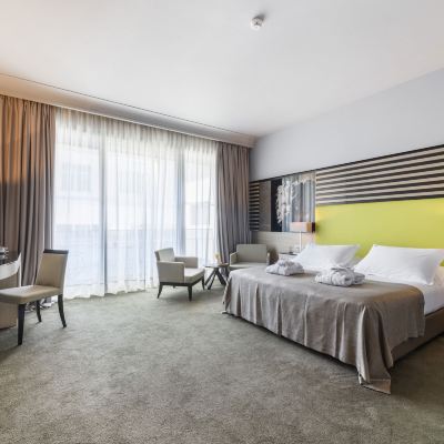 Executive Room With Balcony Hotel Lero Promo Code