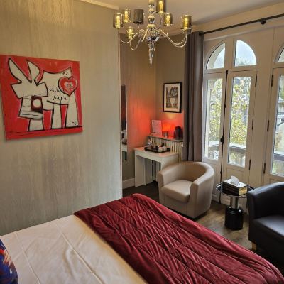 Double Room, Balcony (Queen Bed) Le Castel Guesthouse Promo Code