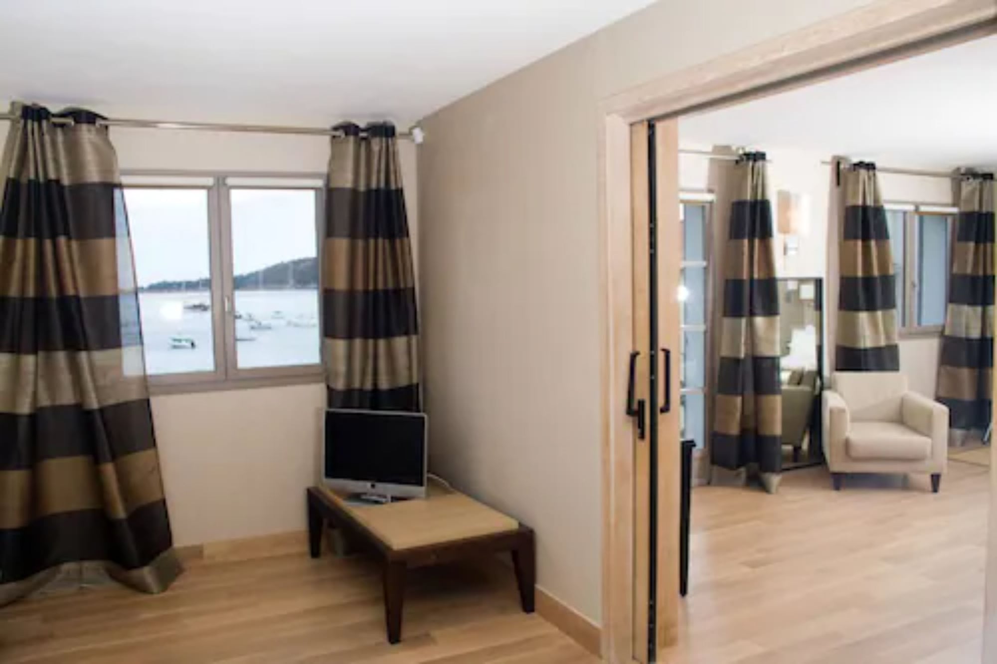 套房（Pinarello）