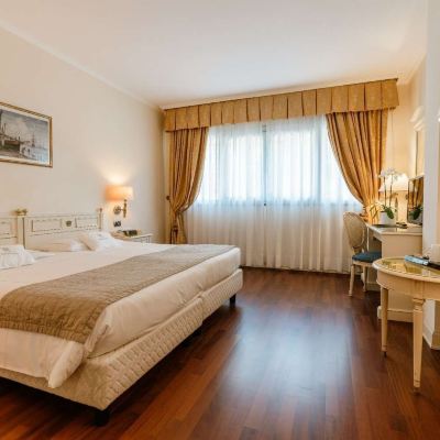 Classic Room Hotel Savoy Palace Promo Code