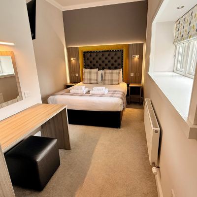 Two-Bedroom Apartment Court Residence Promo Code