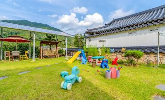 Danyang Everyone Come Hanok Pension