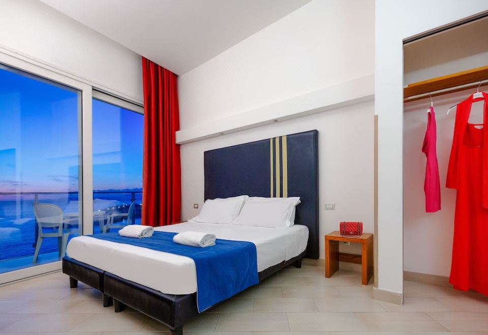 Superior Double Room with Sea View