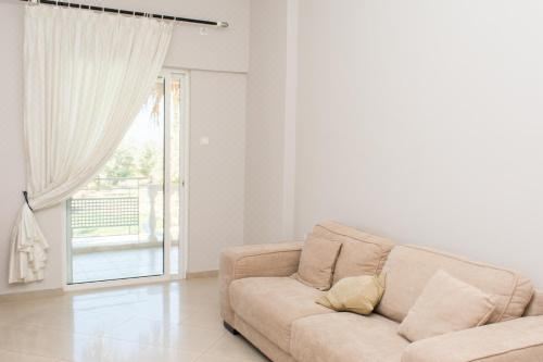 Doroufi InnApartment With Pool View