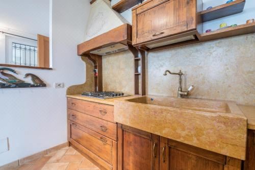 高级一卧室带阳台公寓