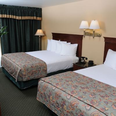 Standard Double Room with 2 Queen Beds Pike's Waterfront Lodge Promo Code