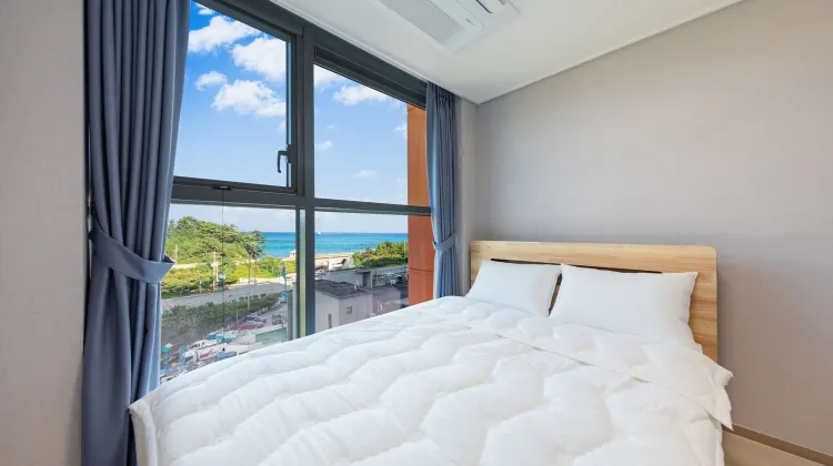 Donghae Ocean City Blue Sky 外観