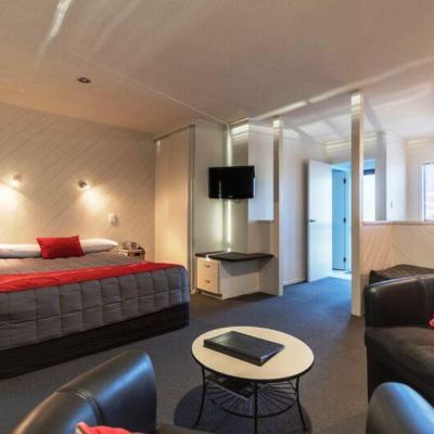 Executive Studio The Oceanside Motel Promo Code
