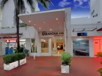 โรงแรมบาราโฮนาการ์ตาเฮนา โรงแรมใน