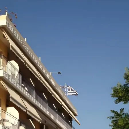 Saronis Hotel Отели в г. Эпидавр