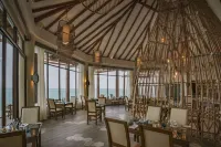 بالافيتوس أوفرووتر بنجالوز، آنش ال آند مور امن كلخدفت - لبالغين فقط