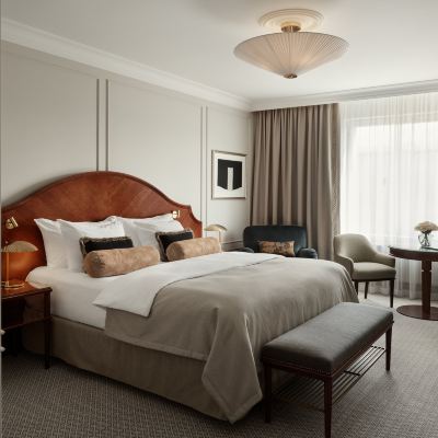 Premium Deluxe King Room Hotel Kamp Promo Code