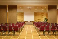 UNA HOTELS Varese