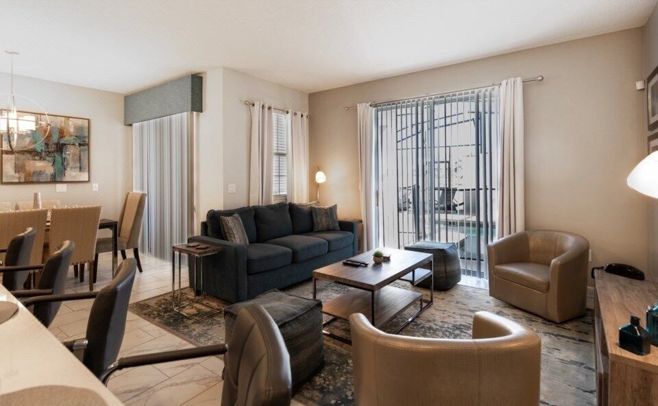 Cozy 4 Bed Town Home with Splash Pool 4 Bedroom Townhouse by RedAwningFour-Bedroom Townhouse