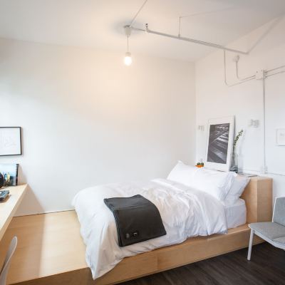 Signature Queen Room The Annex Promo Code