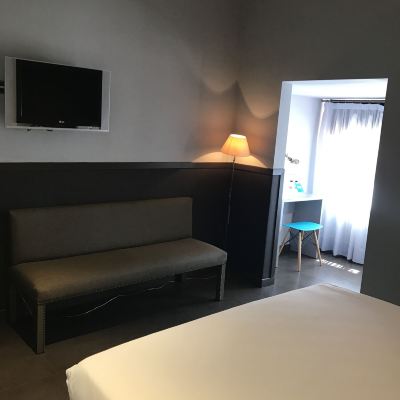 Standard Double Room, 1 Double Or 2 Twin Beds Chic & Basic Zoo Promo Code