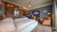Europa-Park Freizeitpark & Erlebnis-Resort, Hotel Krønasår