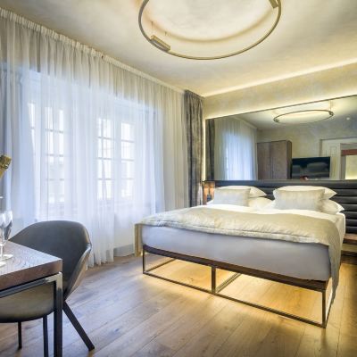 Deluxe Room with Two Bedrooms Hotel Waldstein Prague Promo Code