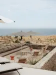 Nos Hotel & Villas
