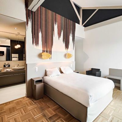 Superior Room, 1 Bedroom, Non Smoking Maison Toussaint Promo Code