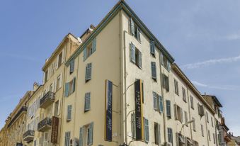 Hotel Le Mistral - Housity