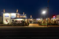 Atrium Inn