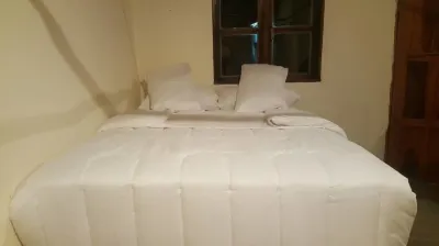 Simoonga Village Backpackers and Cafe Hotels in 