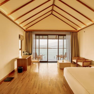 Luxury Villa With Lake View Mountain Shadows Resorts Promo Code