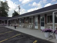 Tay Inn Hotels in Lanark County