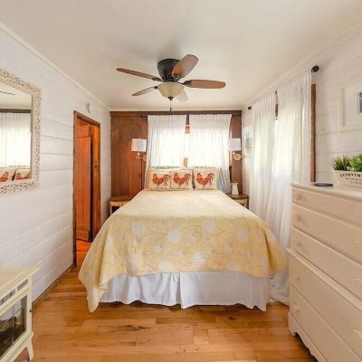 Cottage, 1 Bedroom, 1 Queen Bed with Sofabed, Kitchen, Fireplace (Wisteria) Redwood Hollow Cottages Promo Code