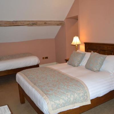 Family Room Brigands Inn Promo Code