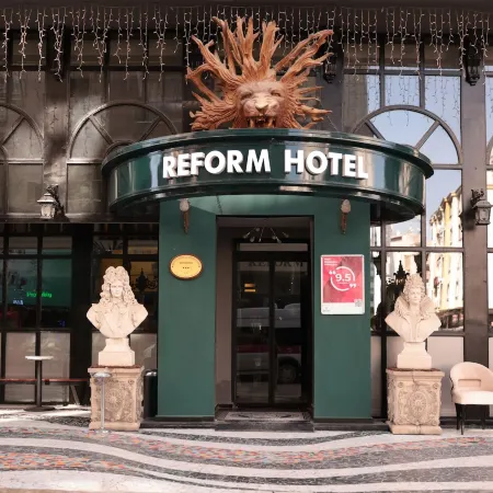Reform Hotel Отели в г. Ван