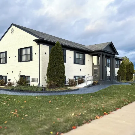 DTW Suites