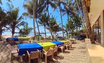 Jagabay Resort & Surfing School - Housity