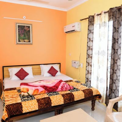 Deluxe Double Room AR Resort Promo Code