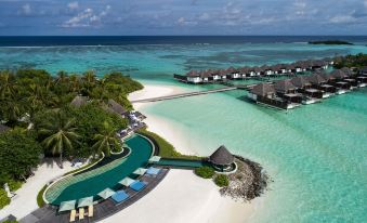 Four Seasons Resort Maldives at Kuda Huraa