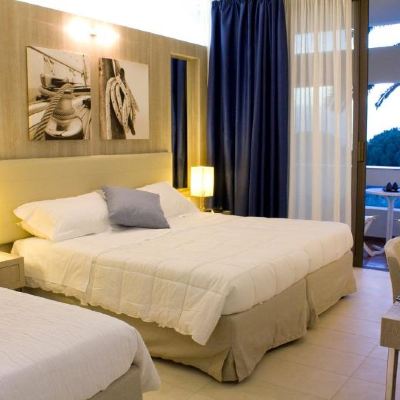 Quadruple Superior Sea View Family Lipari Club Promo Code