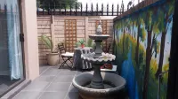 House on Morninghill Hotels in 