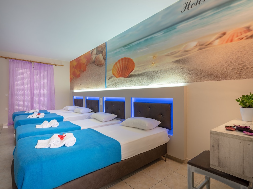 Savvas demar hotel zante deals