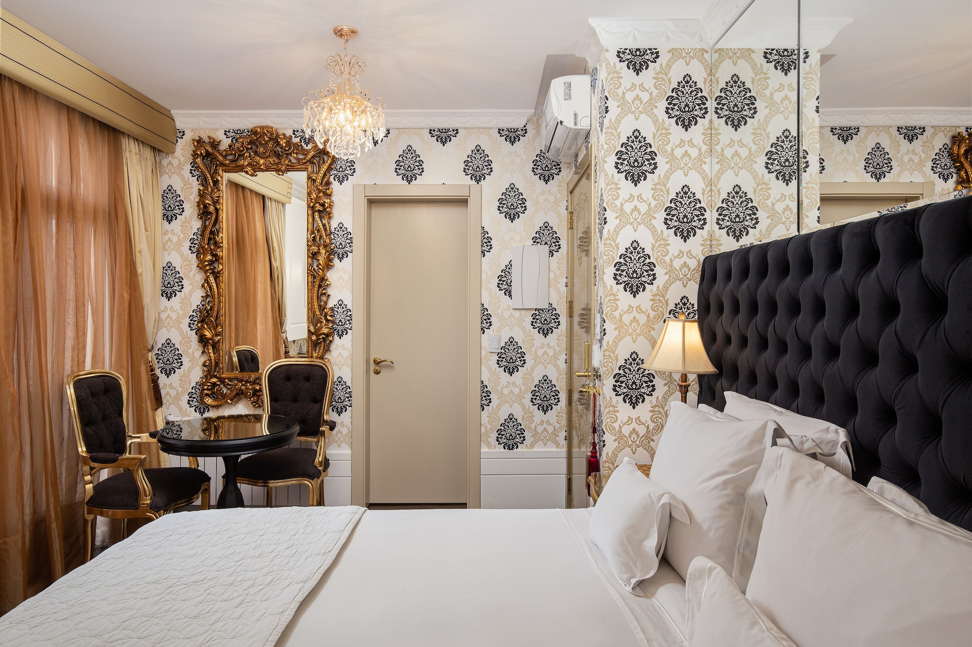 套房带按摩浴缸