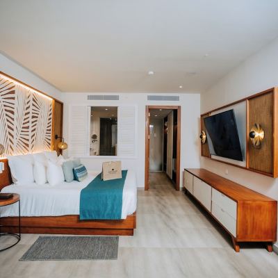 Preferred Club Master Suite with Ocean View