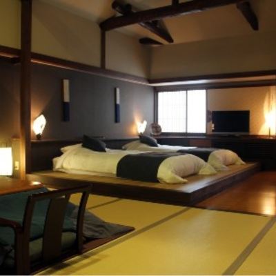 和風ルーム、日本式ベッド、広縁スペース（きりタイプ、千遊亭ウィング）